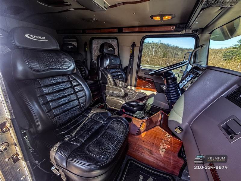 Truck Photo 27