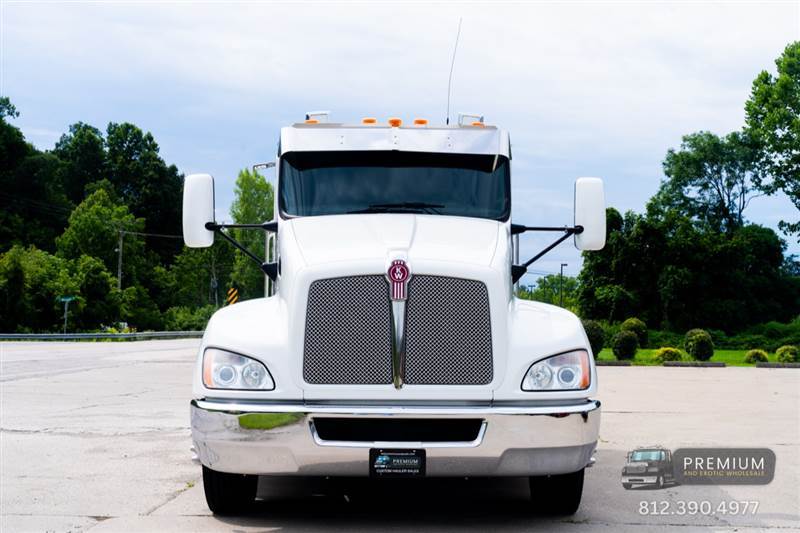 Truck Photo 2