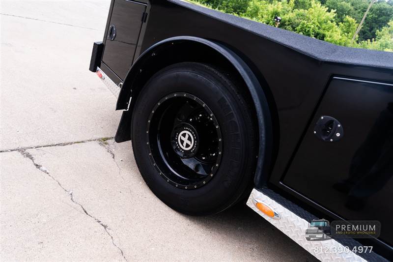 Truck Photo 12