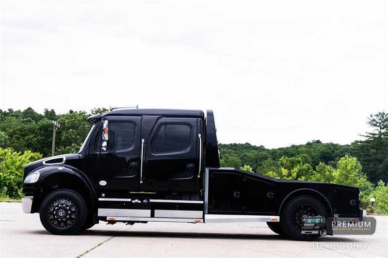 Truck Photo 4