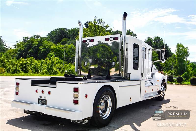 Truck Photo 7