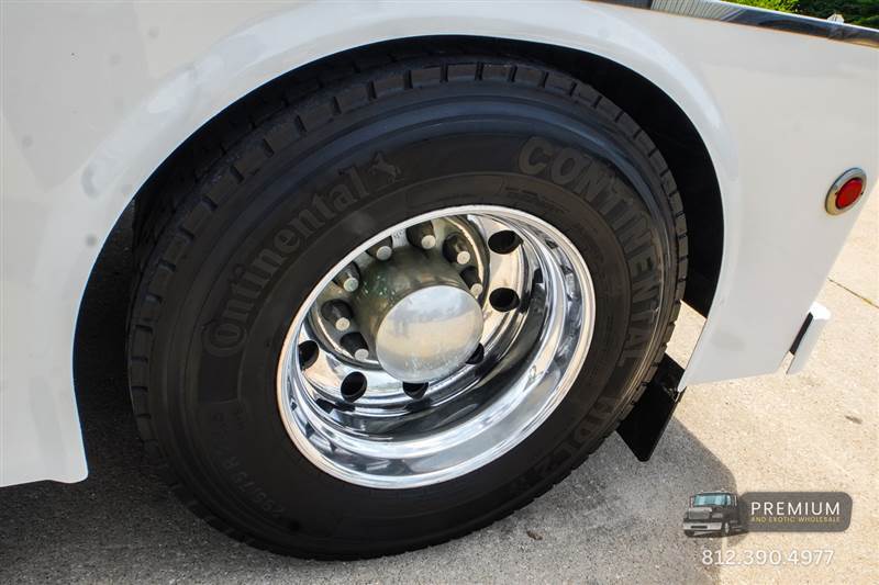 Truck Photo 14