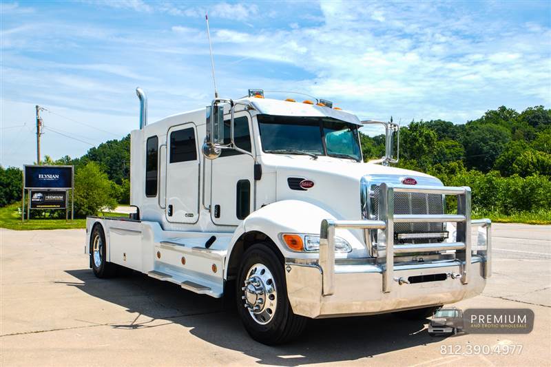 2007 Peterbilt CUMMINS 335 SCHWALBE STRETCH - 7 SEATER HAULER