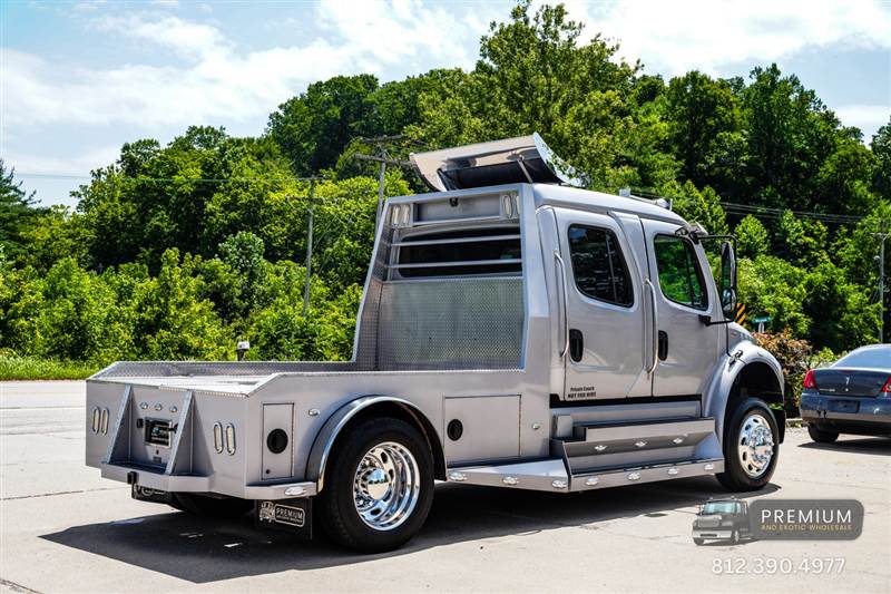 Truck Photo 7