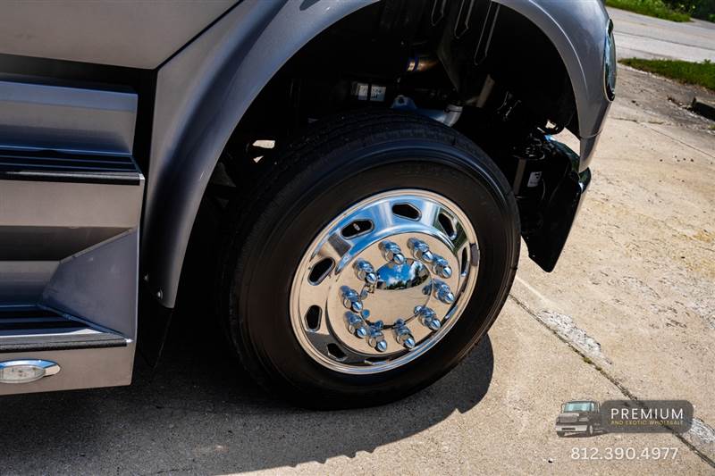 Truck Photo 10