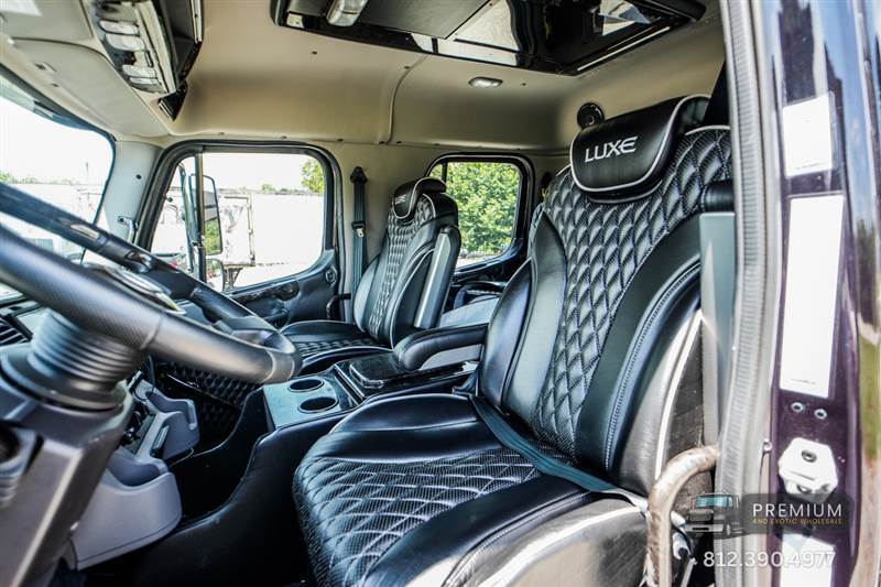 Truck Photo 10