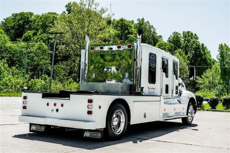 Truck Photo 3