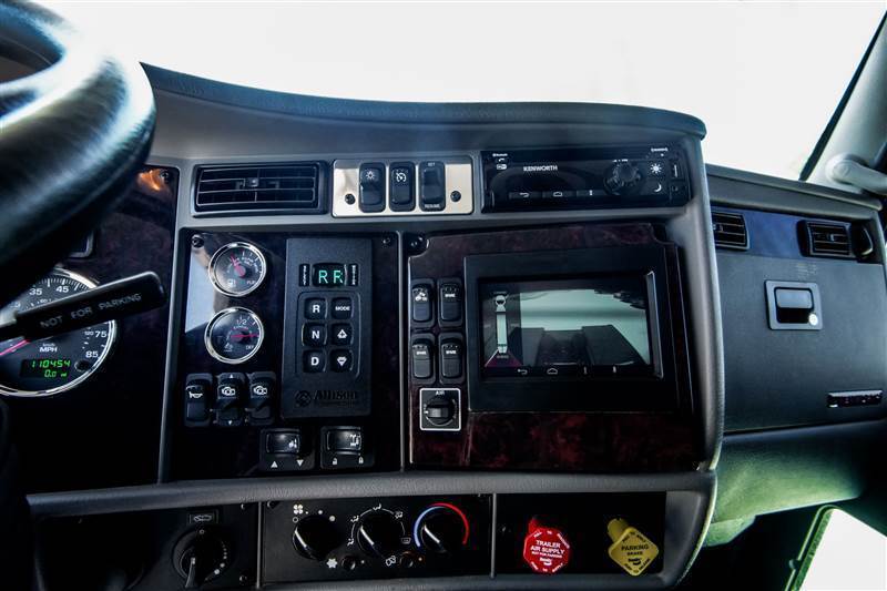 Truck Photo 19