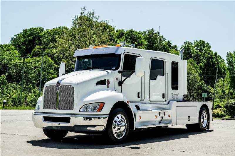 Truck Photo 8