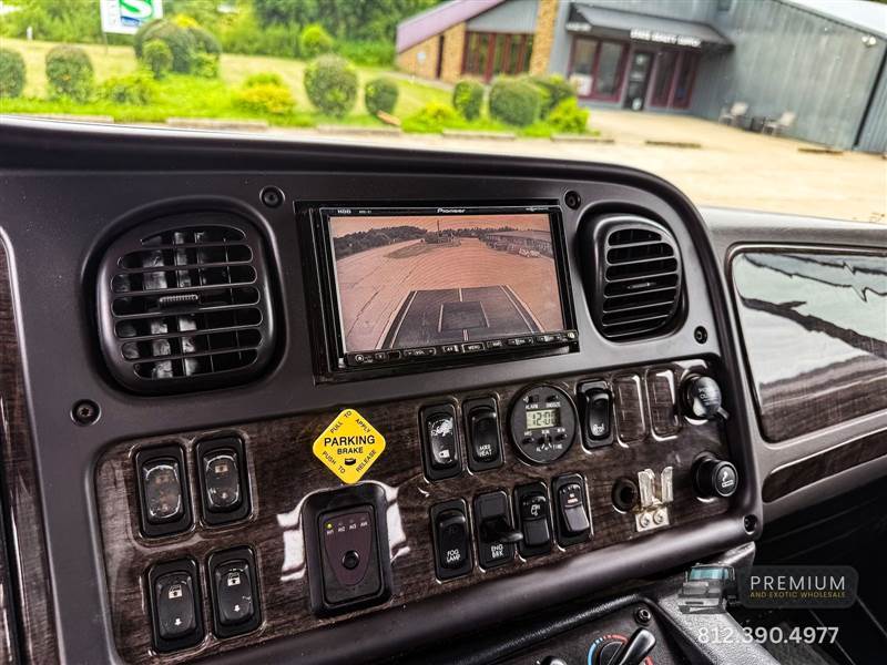 Truck Photo 19