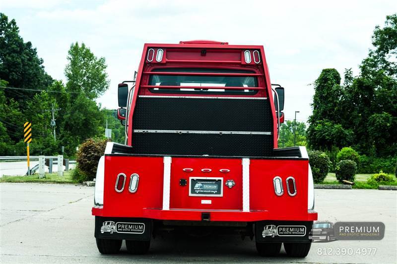 Truck Photo 8