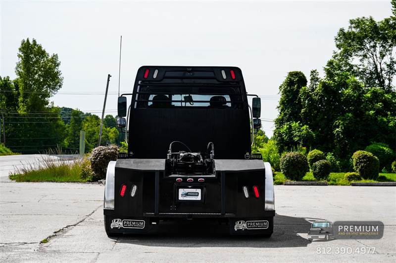 Truck Photo 6