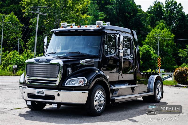 Truck Photo 3