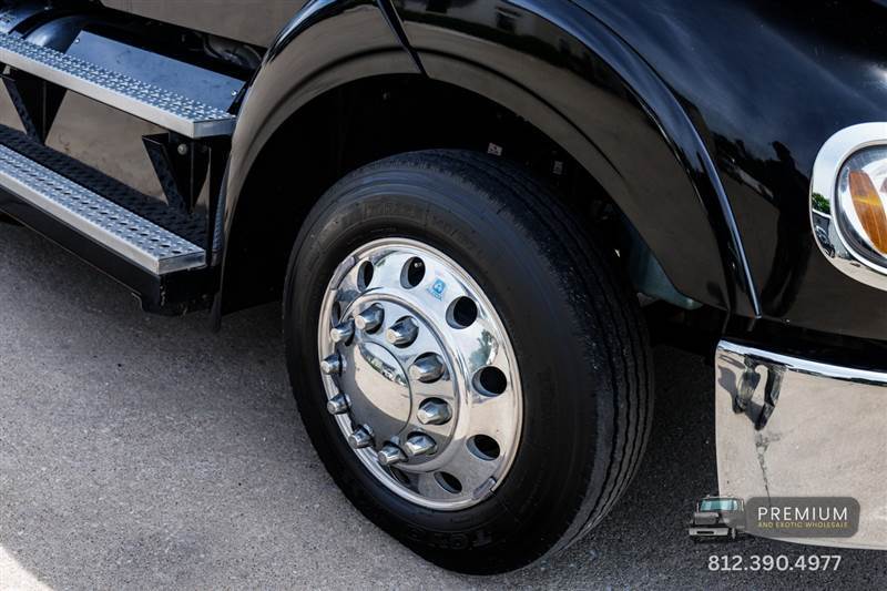 Truck Photo 10