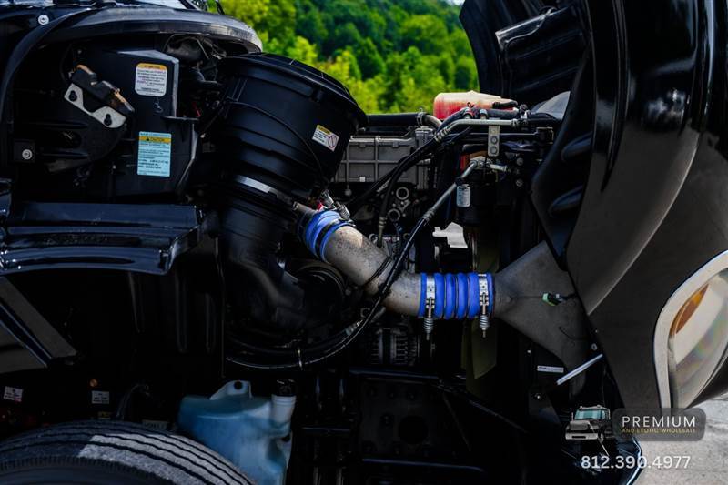 Truck Photo 29