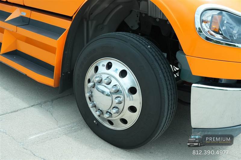 Truck Photo 10