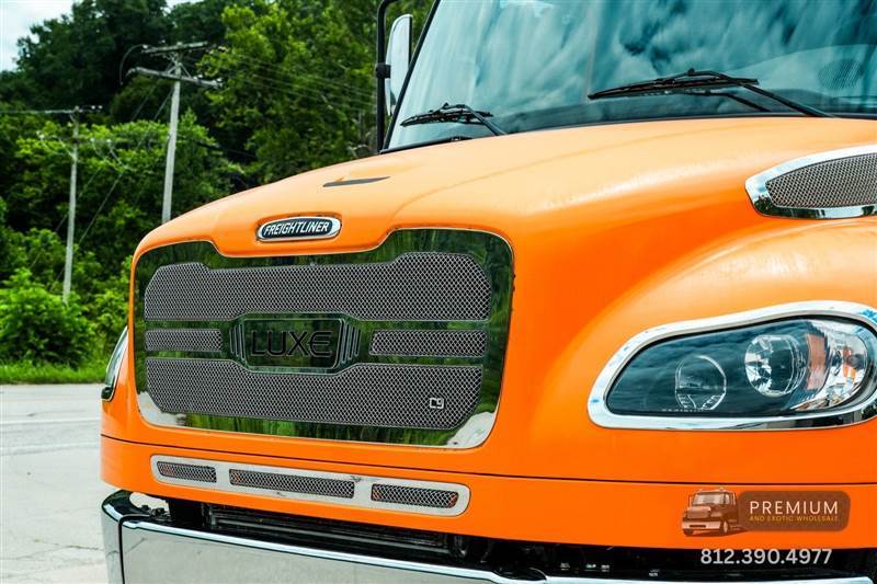 Truck Photo 9