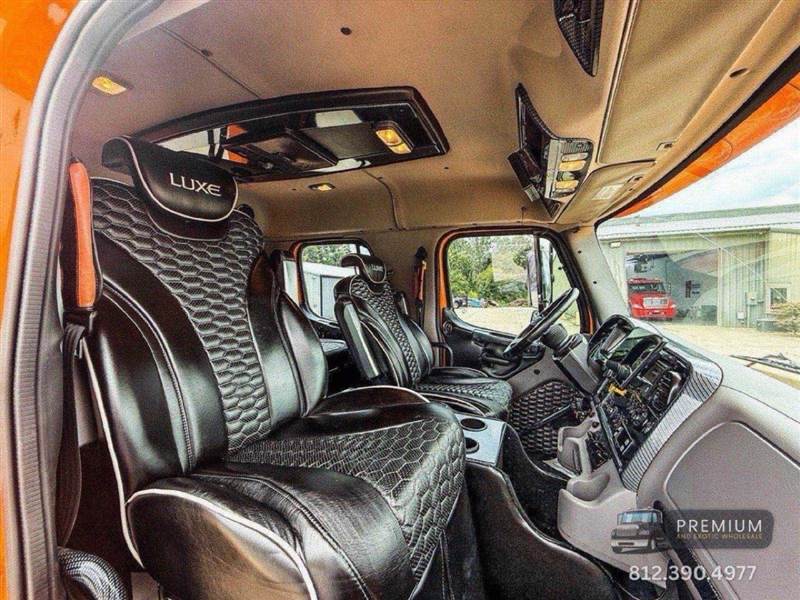 Truck Photo 25