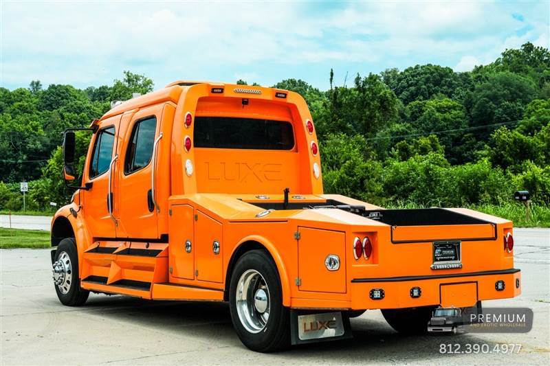 Truck Photo 8
