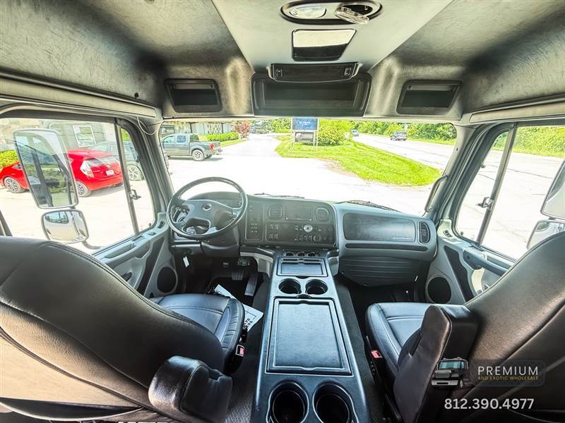 Truck Photo 18