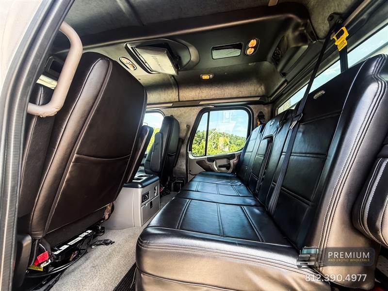 Truck Photo 21
