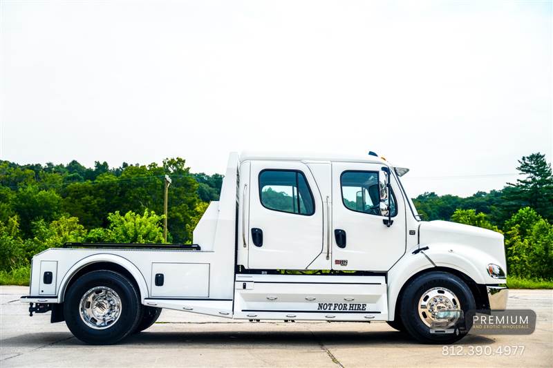 Truck Photo 8