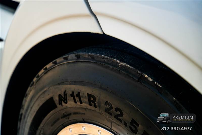 Truck Photo 11