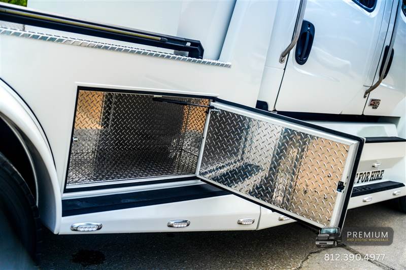 Truck Photo 14