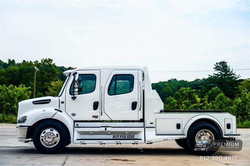 Truck Photo 4