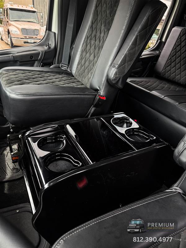 Truck Photo 21