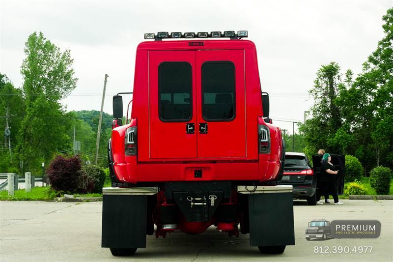 Truck Photo 4