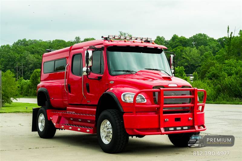 2009 Freightliner NEW LISTING - P4XL SPORTCHASSIS CUMMINS HAULER
