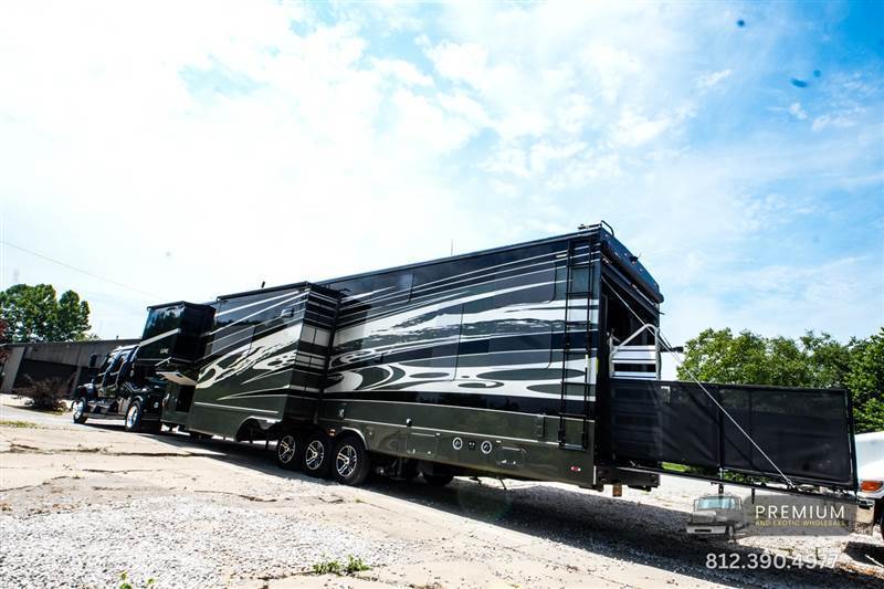 Truck Photo 22