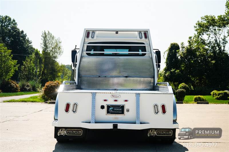 Truck Photo 6