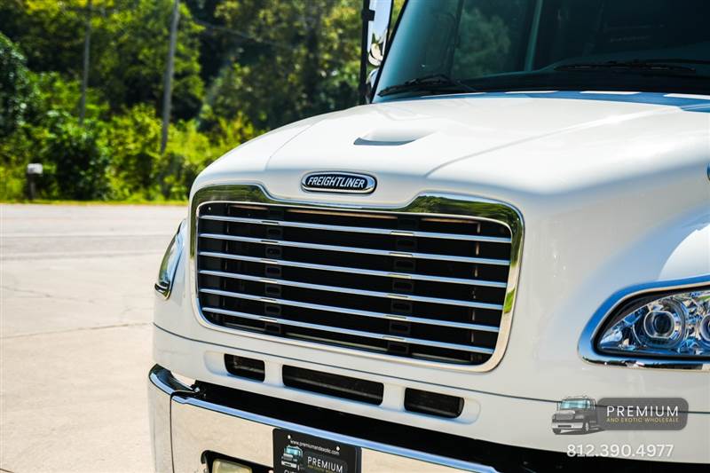 Truck Photo 9