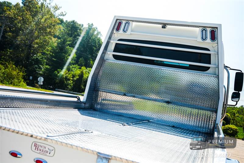 Truck Photo 14