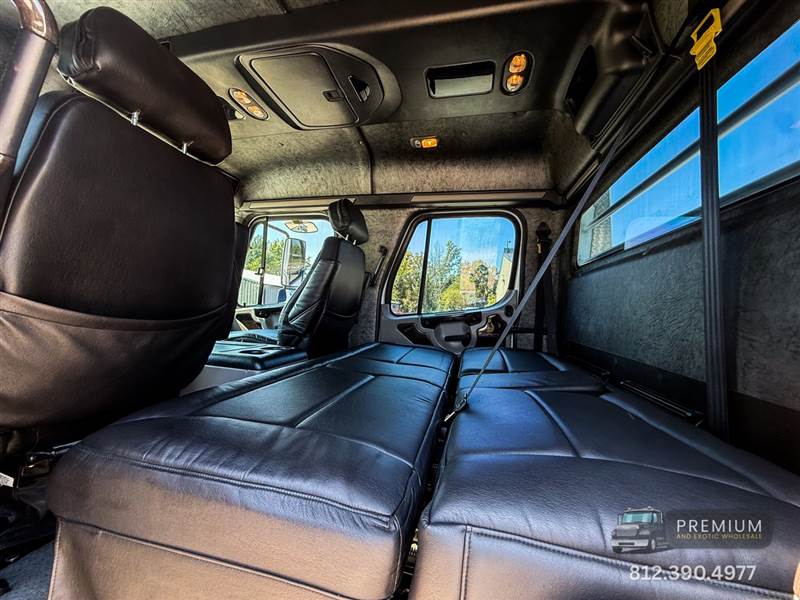 Truck Photo 23