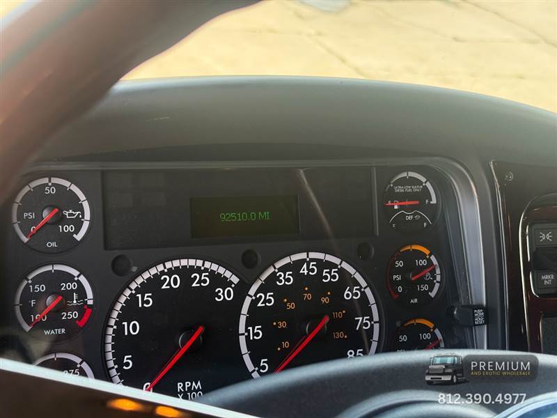Truck Photo 17