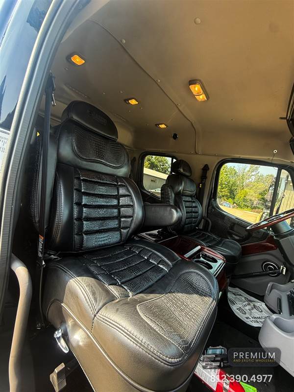 Truck Photo 25