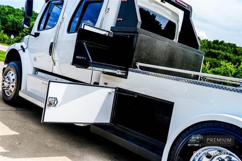 Truck Photo 14