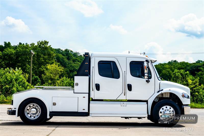 Truck Photo 8
