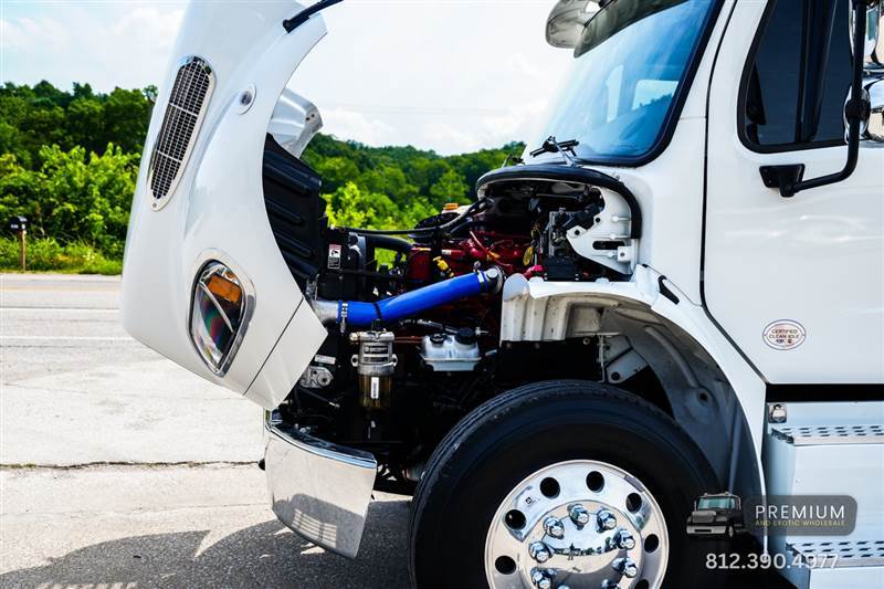 Truck Photo 26