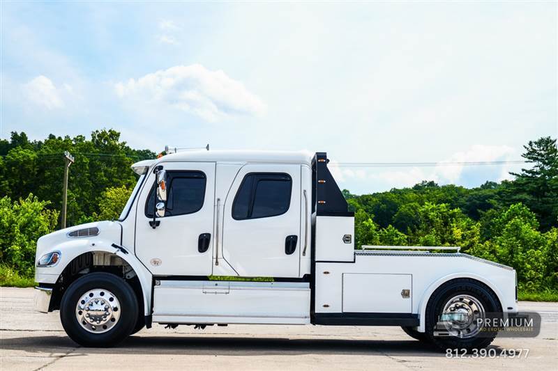 Truck Photo 4