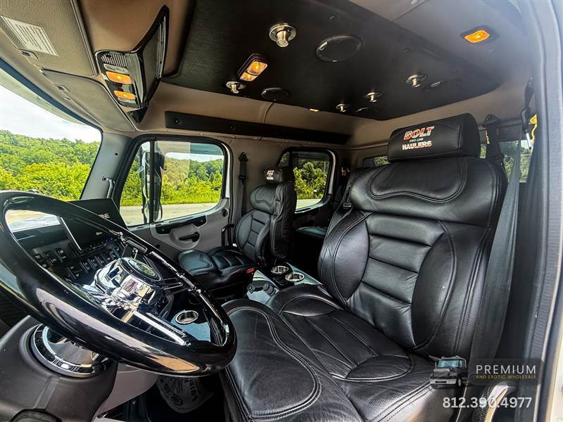 Truck Photo 24