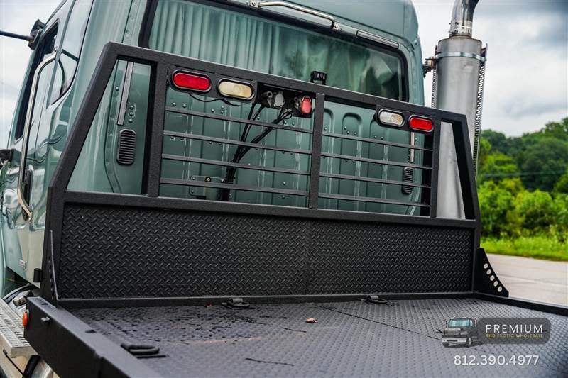 Truck Photo 13