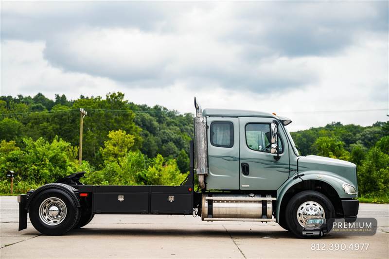 Truck Photo 8