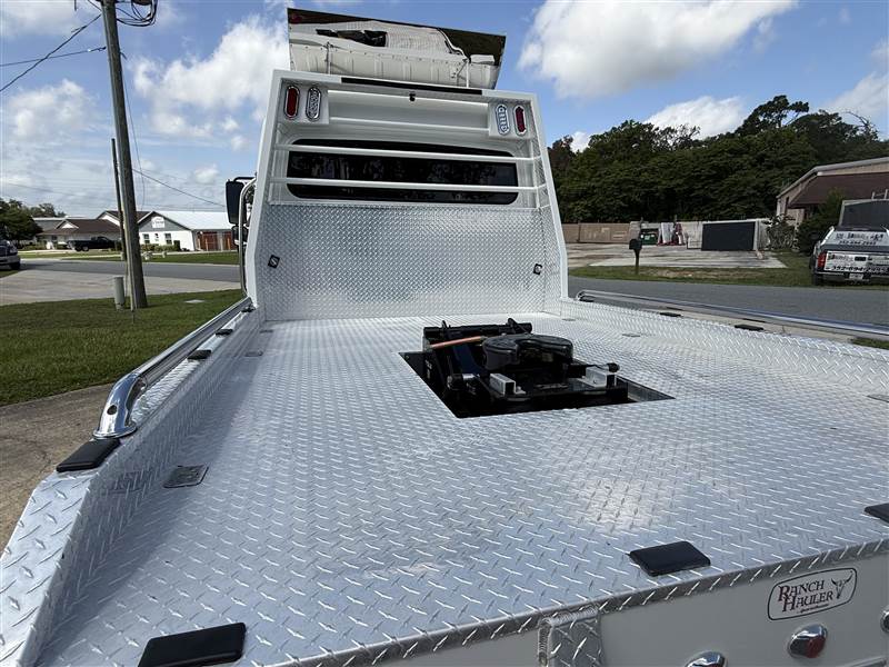 Truck Photo 28