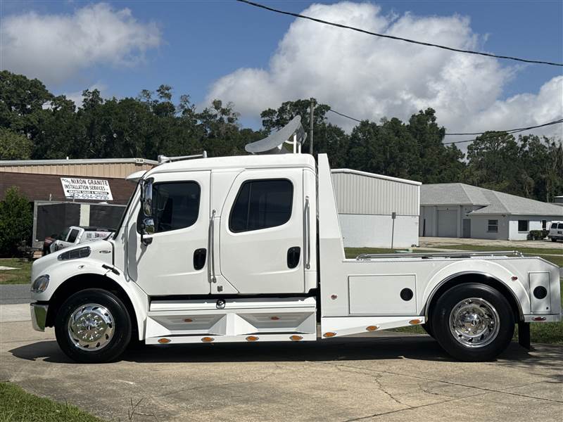 Truck Photo 6