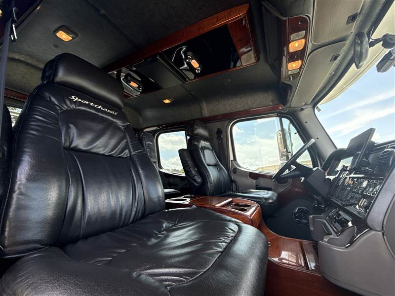 Truck Photo 22