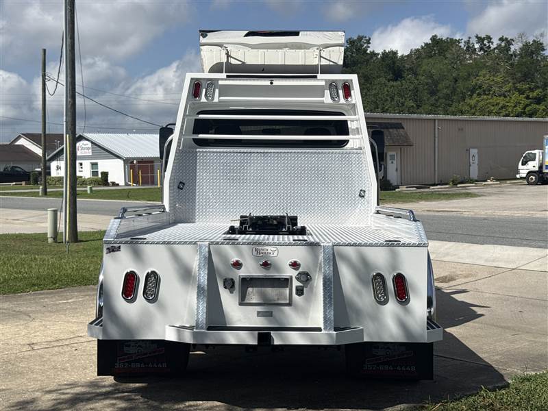 Truck Photo 4